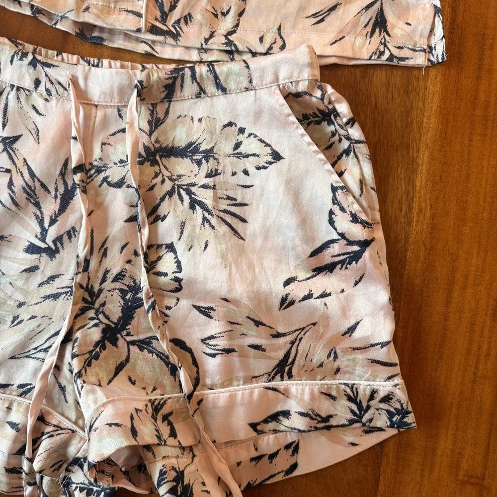 House Of Harlow Women's Pink Palm Leaves Pajama Shorts Set Size S